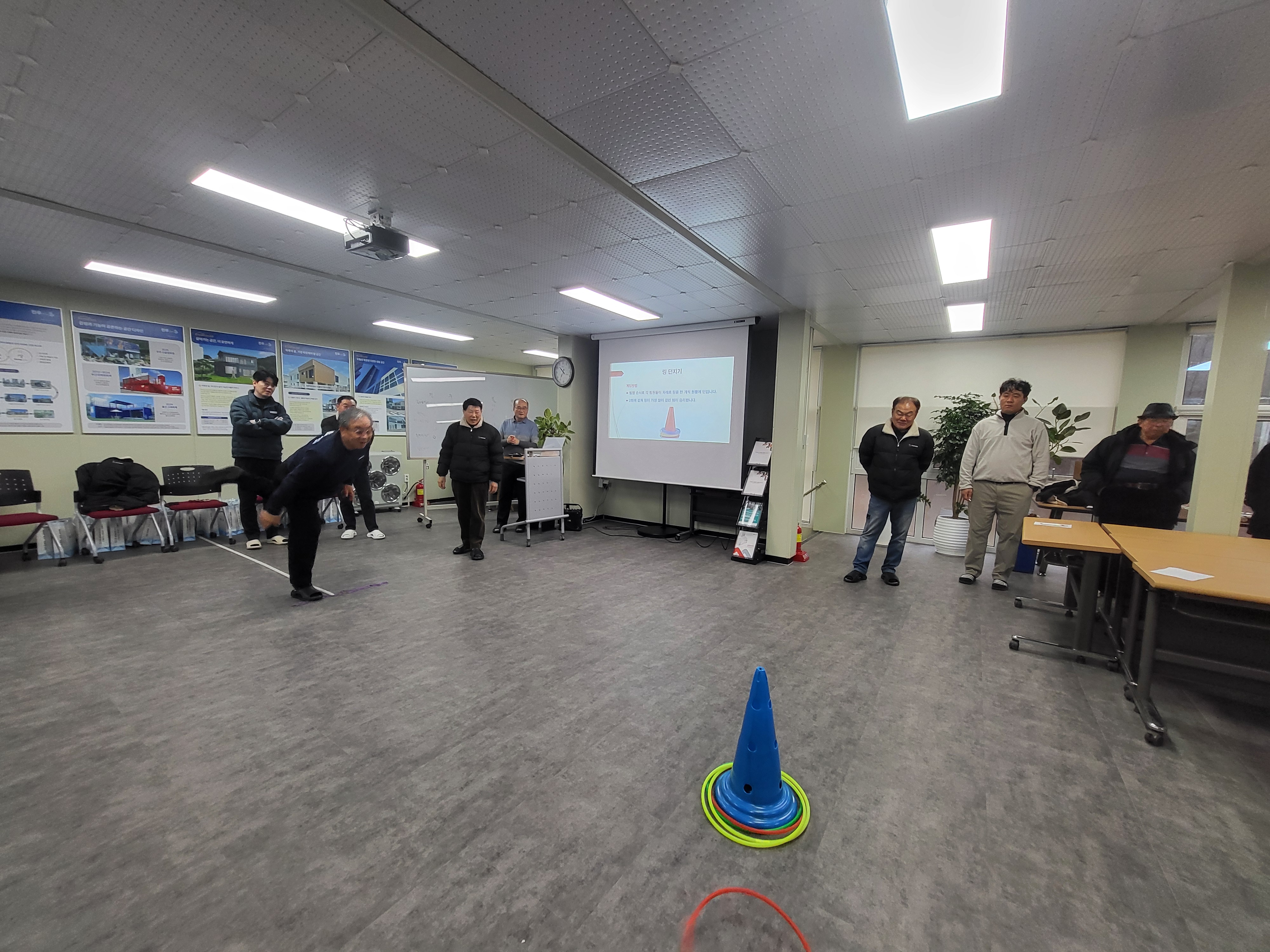 (주)진우아이엔씨, 임직원 ·협력사와 함께한 즐거운 송년회 [첨부 이미지10]